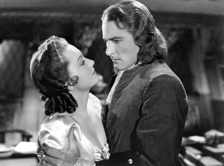Olivia de Havilland and Errol Flynn in Captain Blood